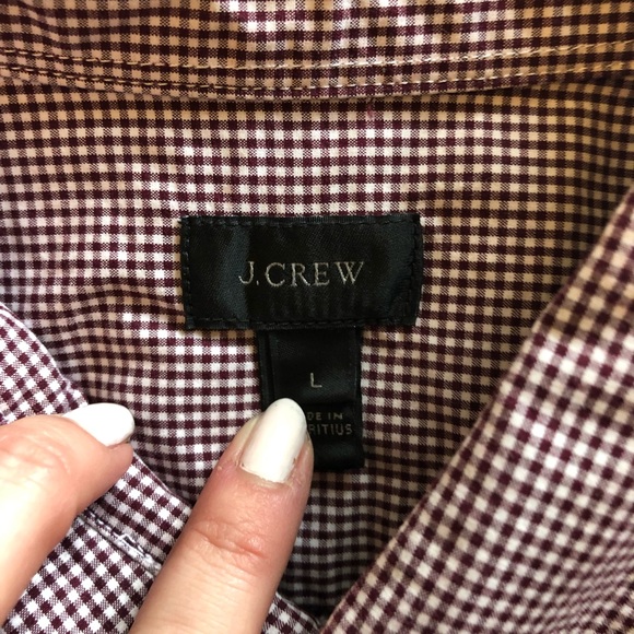 Men’s J Crew button-up in burgundy small check. L - Picture 2 of 4